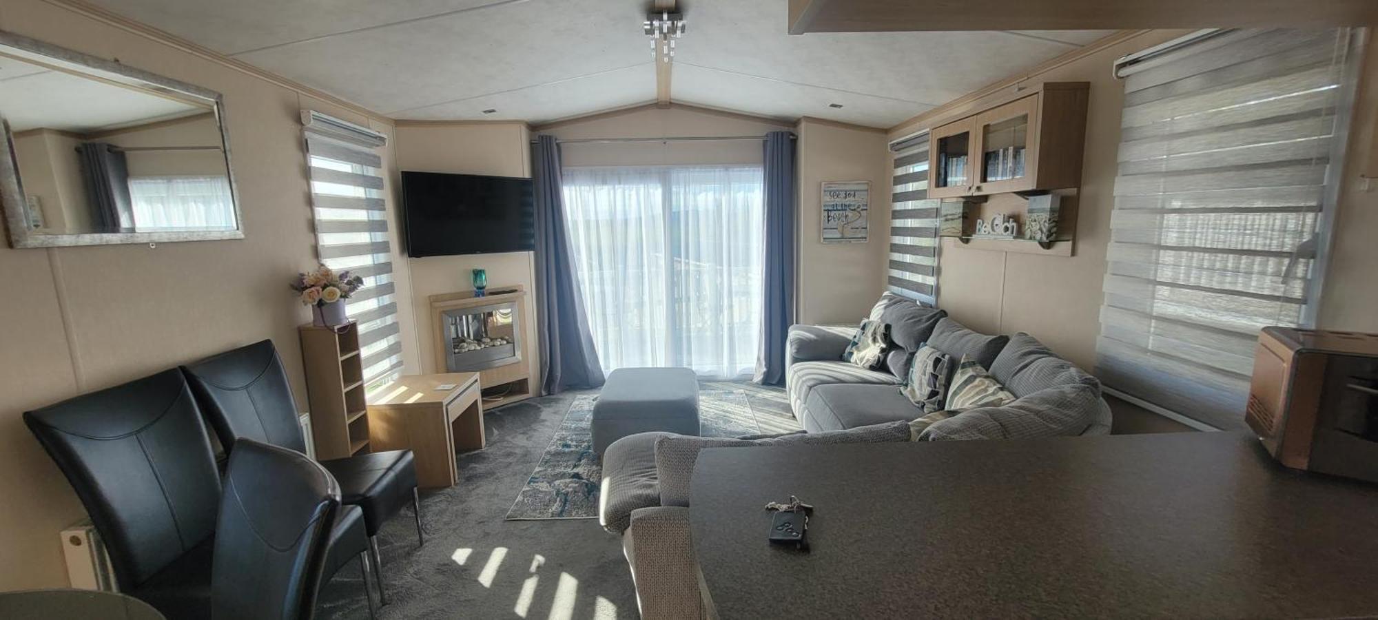 Home With A View Whitecliff Bay Holiday Park Бембридж Екстериор снимка